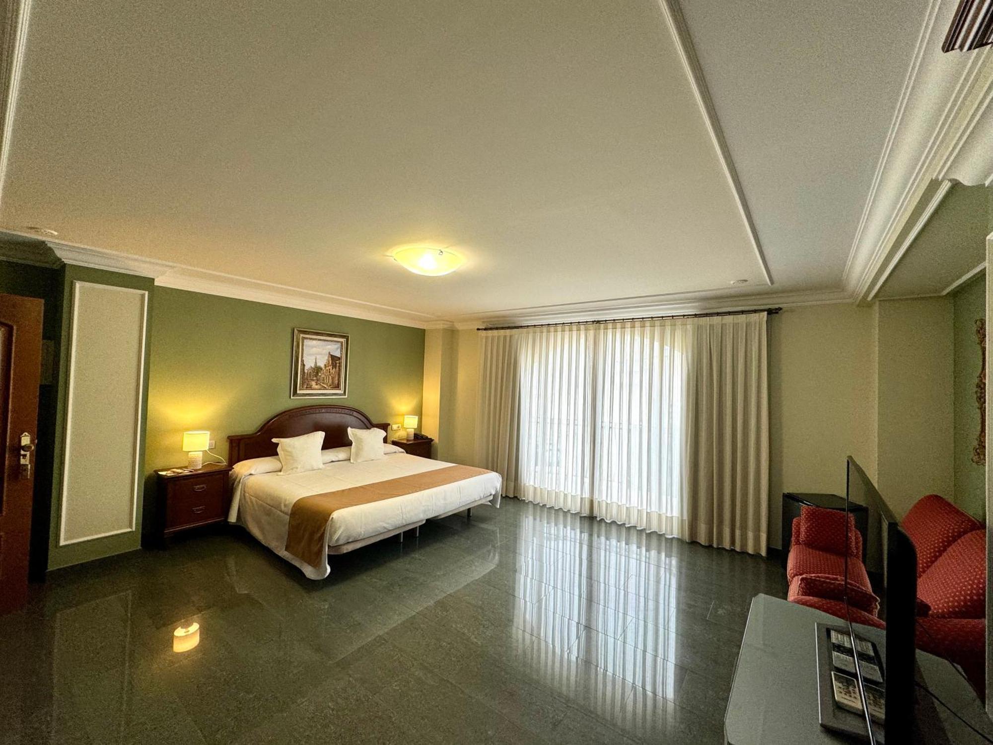 Hotel Kazar Ontinyent Dış mekan fotoğraf